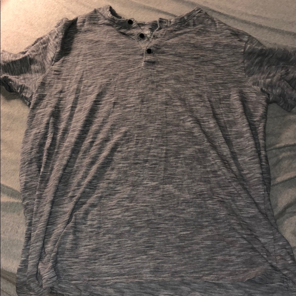 Merona grey t shirt